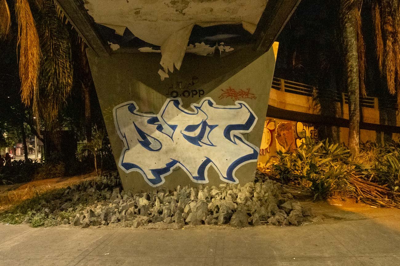 Gris sobre gris