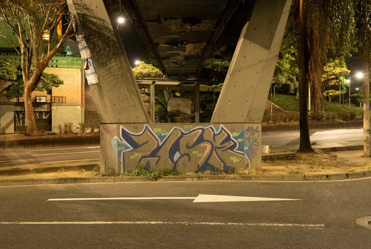 Gris sobre gris